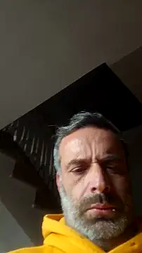 Gianlucazeis online show from December 15, 2:47 pm