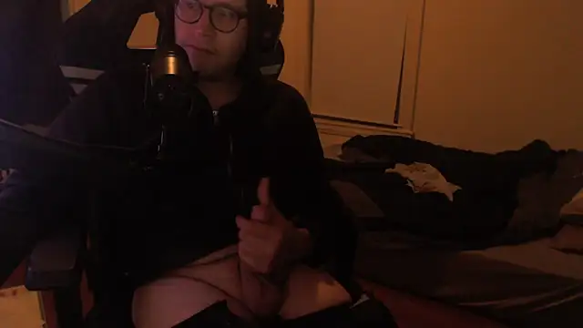 chicostick413 online show from September 10, 3:05 am