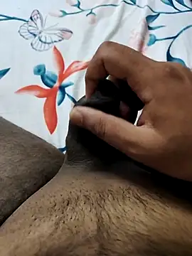 Mallu Curator online show from October 18, 4:56 pm