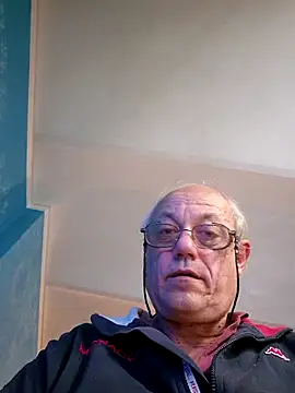 gianbragallini online show from October 3, 7:35 am