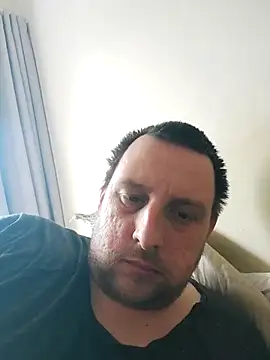 HE-M123 online show from March 4, 11:19 am