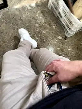 Hjsjsjsjjd online show from September 24, 3:54 pm