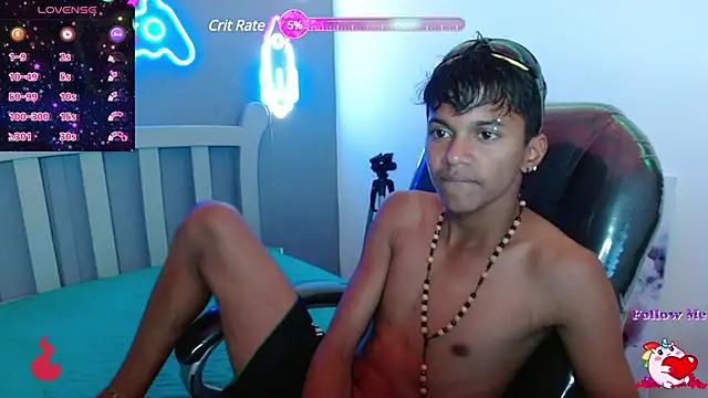 Snapshot of loistwink_ chatting on December 14, 3:51 am loistwink online show from December 14, 3:51 am
