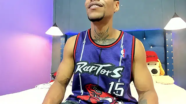 Salomon koude online show from November 5, 7:49 pm