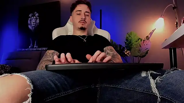 uptomatty online show from February 13, 9:15 am