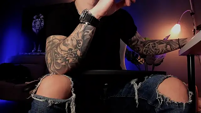 uptomatty online show from March 3, 8:11 am