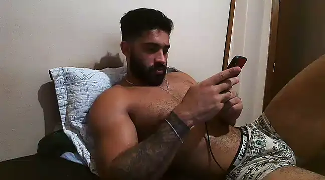 macho fit online show from December 23, 2:28 pm