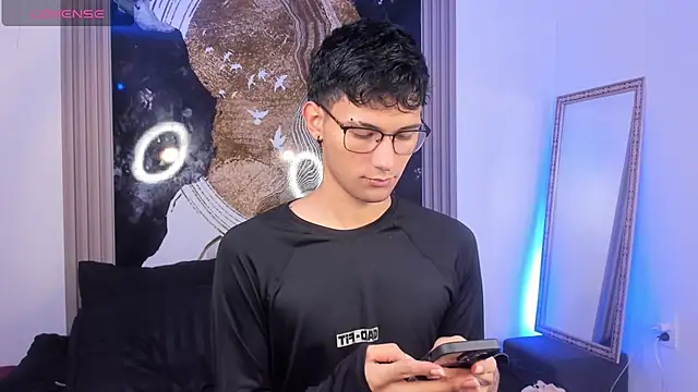 Alexx tc online show from May 28, 3:26 am