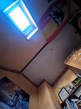 Lovelabite2 online show from November 4, 8:15 am