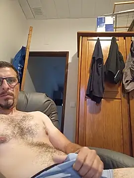 Brucekind online show from June 20, 8:03 pm
