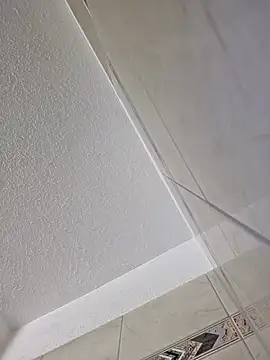 Snapshot of swisslatina8382 chatting on October 19, 9:40 pm swisslatina8382 online show from October 19, 9:40 pm