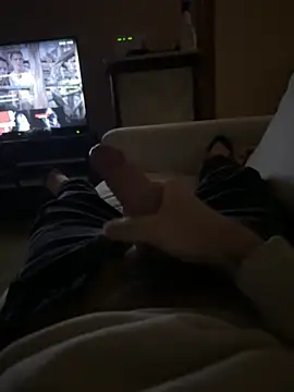 ExMonki 13  online show from February 4, 9:43 pm