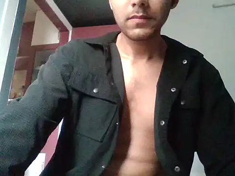 Snapshot of psharmaaa chatting on November 1, 8:40 am psharmaaa online show from November 1, 8:40 am