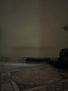 A-mira online show from April 21, 1:42 am