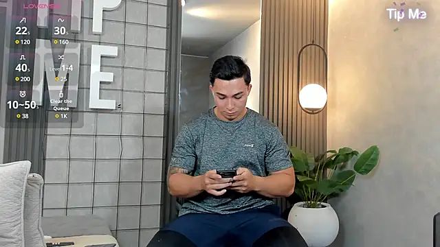 Ryan Hunt online show from January 21, 12:56 pm