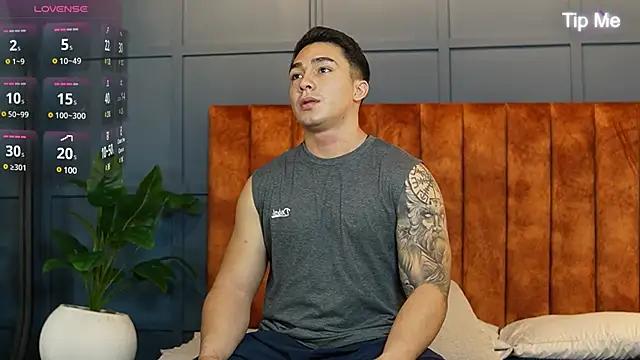 Ryan Hunt online show from March 11, 11:44 am