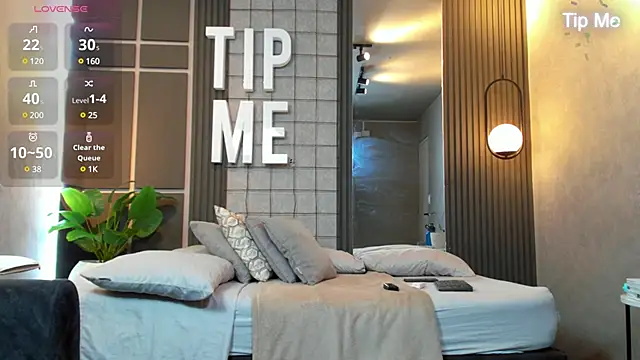 Ryan Hunt online show from December 19, 12:56 pm