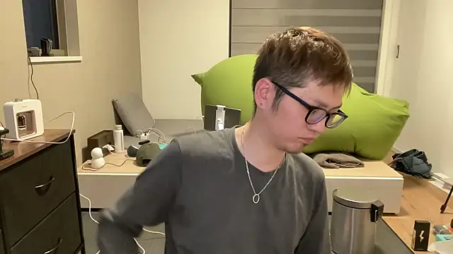 kensnb online show from March 18, 9:01 am