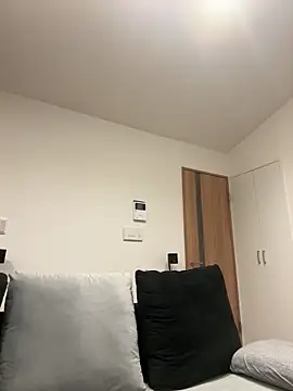 kensnb online show from December 18, 8:57 pm