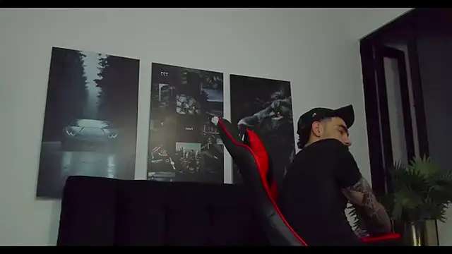 Austin bolt online show from February 1, 1:34 am