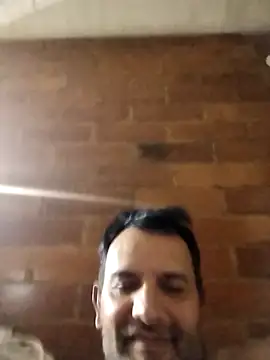 RogueTraveler online show from February 26, 1:21 am