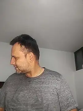 RogueTraveler online show from October 11, 3:54 am