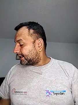 RogueTraveler online show from September 28, 3:04 am