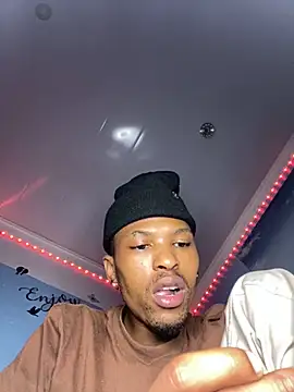 BlueIceCube online show from January 9, 6:15 pm