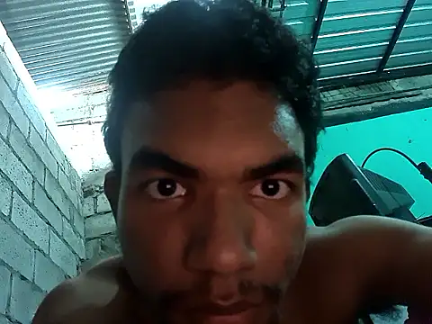 Reynold2608 online show from January 12, 10:14 pm