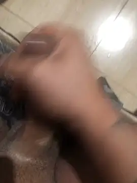 rrRodrigueess online show from July 6, 11:27 pm