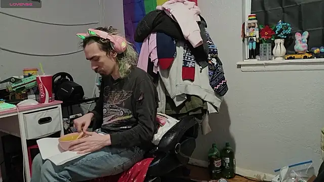 tallnerdyguy online show from February 5, 2:40 am