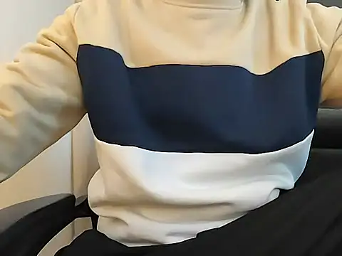 Snapshot of jayb0y61 chatting on February 14, 6:45 am jayb0y61 online show from February 14, 6:45 am