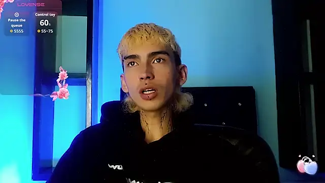 ttimy x boy online show from April 9, 8:15 pm