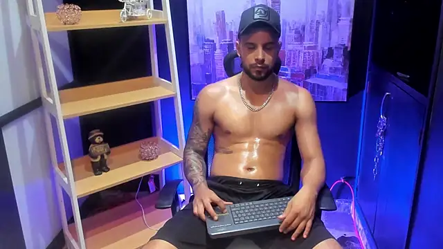 JackBlanco  online show from December 19, 4:23 am