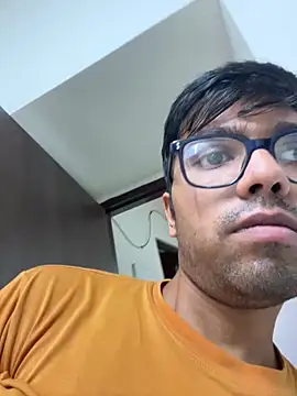 BoyzaraHatke online show from May 30, 6:19 pm
