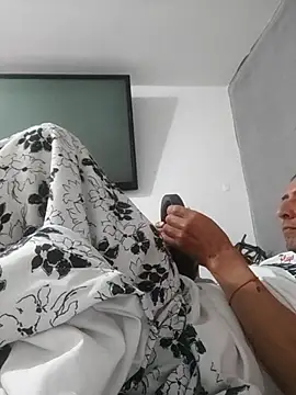 Alexand1999 online show from February 5, 3:30 pm