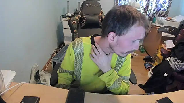 sexy264329 online show from October 9, 1:16 pm