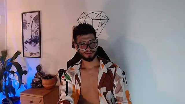 Colby brown03 online show from March 30, 7:15 pm