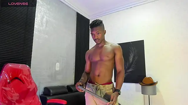 KENDER21  online show from October 20, 8:35 pm