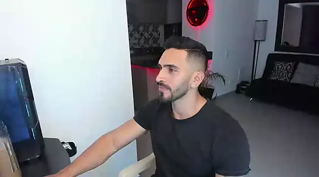 tony muscle online show from March 6, 11:42 pm