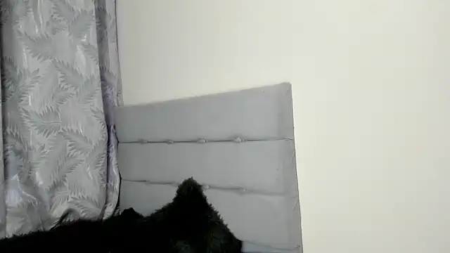 andrew uwu  online show from November 28, 10:44 pm