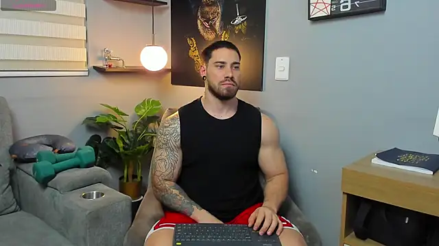 Giorgio-Leone online show from April 15, 11:59 pm