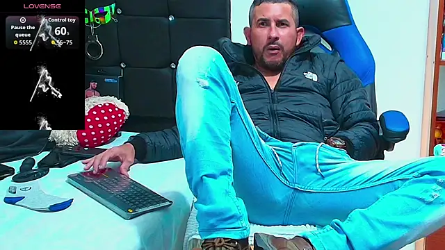 Yeol King online show from April 10, 8:05 pm