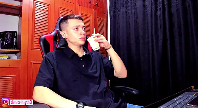 Dimitri higth420 online show from December 11, 1:18 am