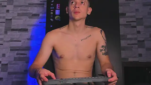 Dimitri higth420 online show from October 10, 2:49 am