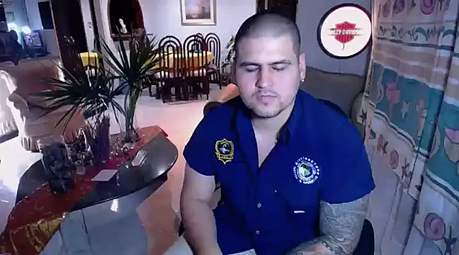 pitbullveryhot online show from February 7, 3:45 am