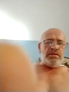 geilerschwanz64 online show from September 21, 8:20 pm