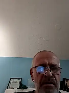 geilerschwanz64 online show from January 16, 4:28 pm