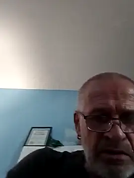 geilerschwanz64 online show from March 13, 6:37 am