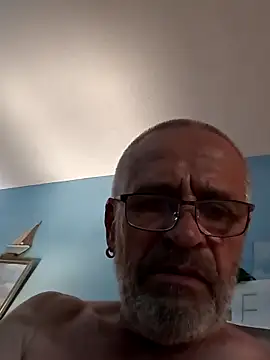 geilerschwanz64 online show from March 10, 3:45 am